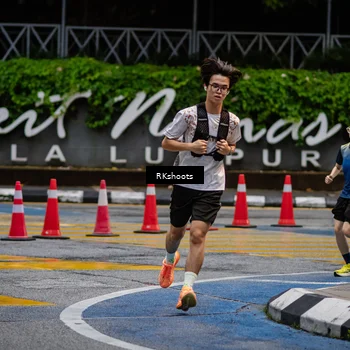 Runner Photo 8978944
