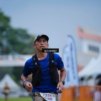 Runner Photo 8978964