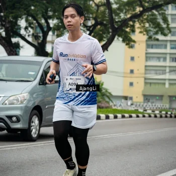 Runner Photo 8978982