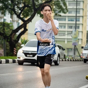 Runner Photo 8978986