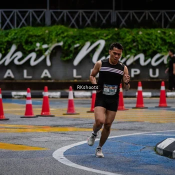Runner Photo 8978990
