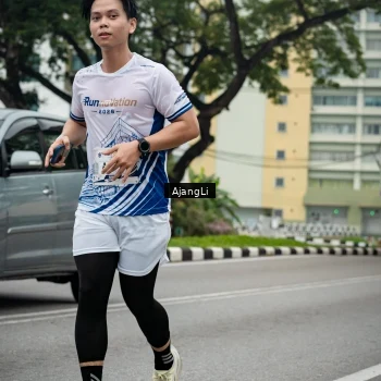 Runner Photo 8978991