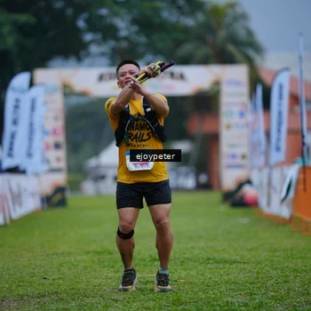 Runner Photo 8979015
