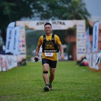 Runner Photo 8979017