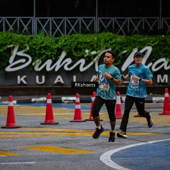 Runner Photo 8979021
