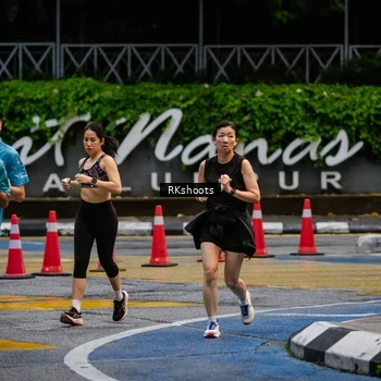 Runner Photo 8979027