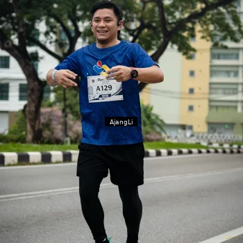 Runner Photo 8979037