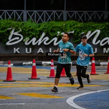 Runner Photo 8979038
