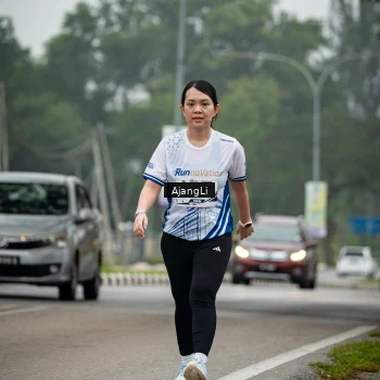 Runner Photo 8979042