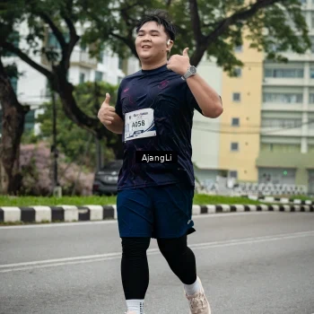 Runner Photo 8979046