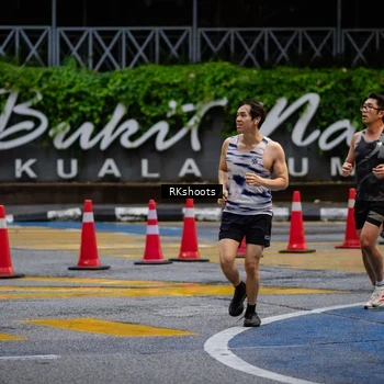 Runner Photo 8979054