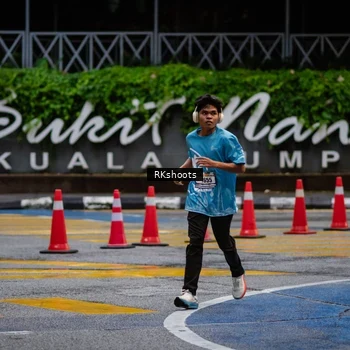 Runner Photo 8979058
