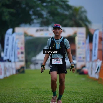 Runner Photo 8979064