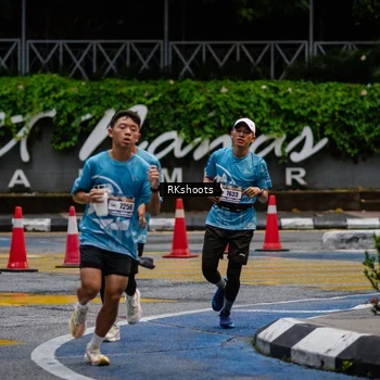 Runner Photo 8979067