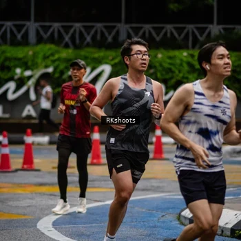 Runner Photo 8979070