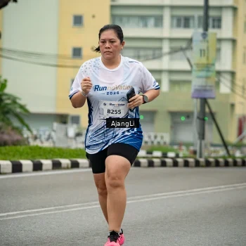 Runner Photo 8979073