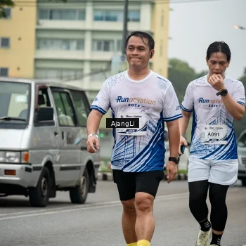 Runner Photo 8979077