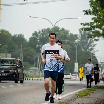 Runner Photo 8979085