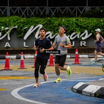 Runner Photo 8979092
