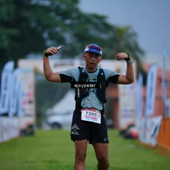 Runner Photo 8979093