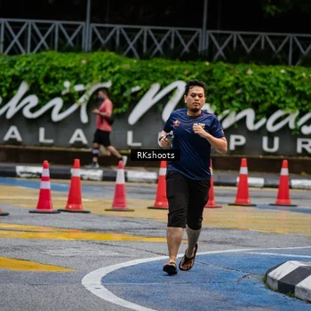 Runner Photo 8979096