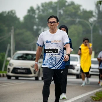 Runner Photo 8979103