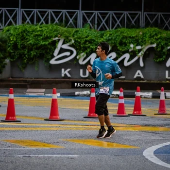 Runner Photo 8979104