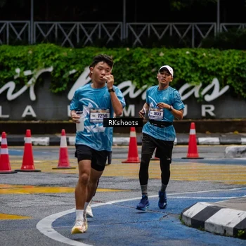 Runner Photo 8979106