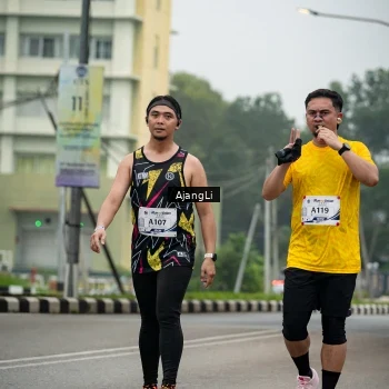 Runner Photo 8979113