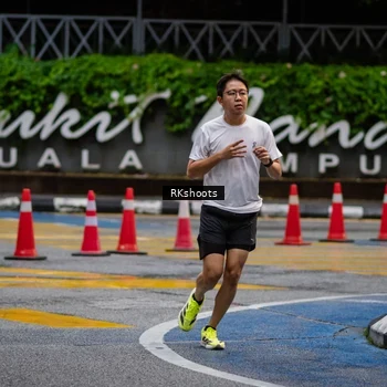 Runner Photo 8979116