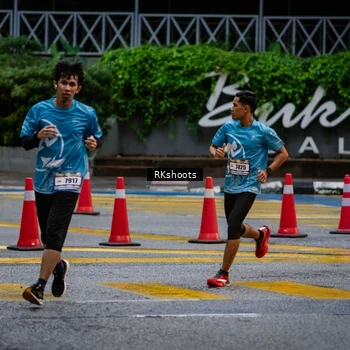 Runner Photo 8979123