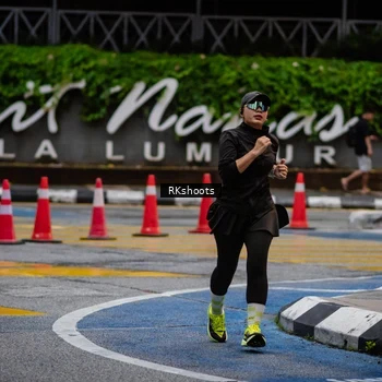 Runner Photo 8979124