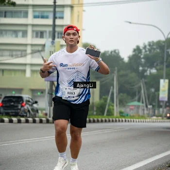 Runner Photo 8979127