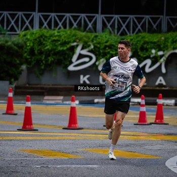 Runner Photo 8979131