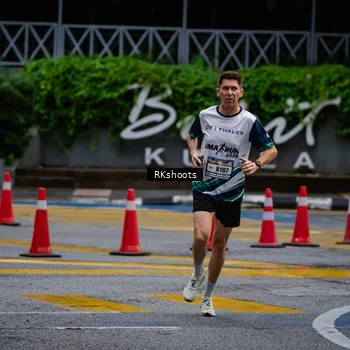 Runner Photo 8979132