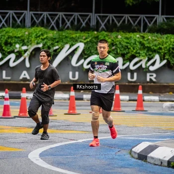 Runner Photo 8979137