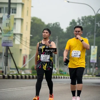 Runner Photo 8979139