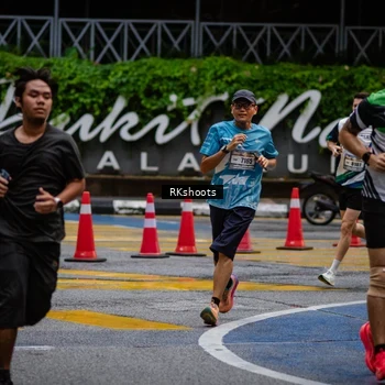 Runner Photo 8979141