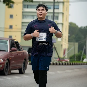 Runner Photo 8979142