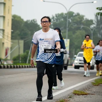 Runner Photo 8979146