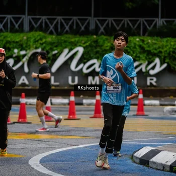 Runner Photo 8979171
