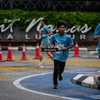 Runner Photo 8979177