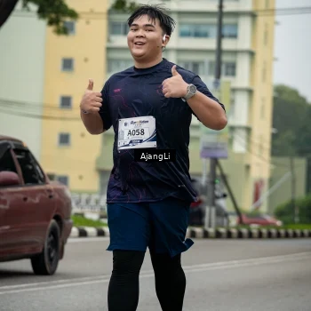 Runner Photo 8979192