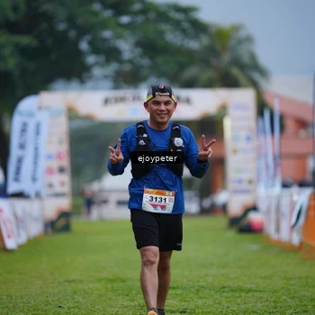 Runner Photo 8979196