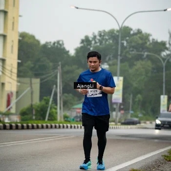 Runner Photo 8979211