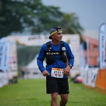 Runner Photo 8979217