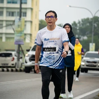 Runner Photo 8979222