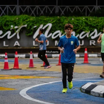 Runner Photo 8979231