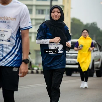 Runner Photo 8979238