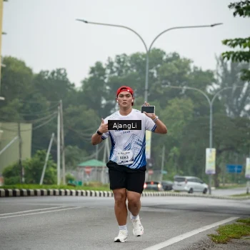 Runner Photo 8979245